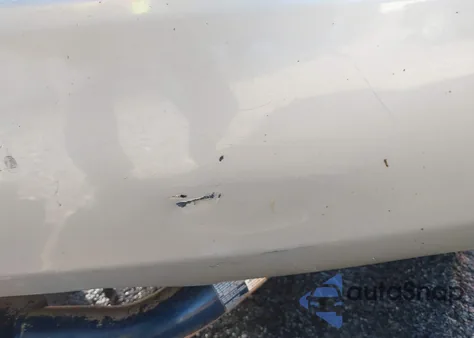 2005 Mazda Tribute S из США, поврежденный, VIN 4F2YZ04195KM43786